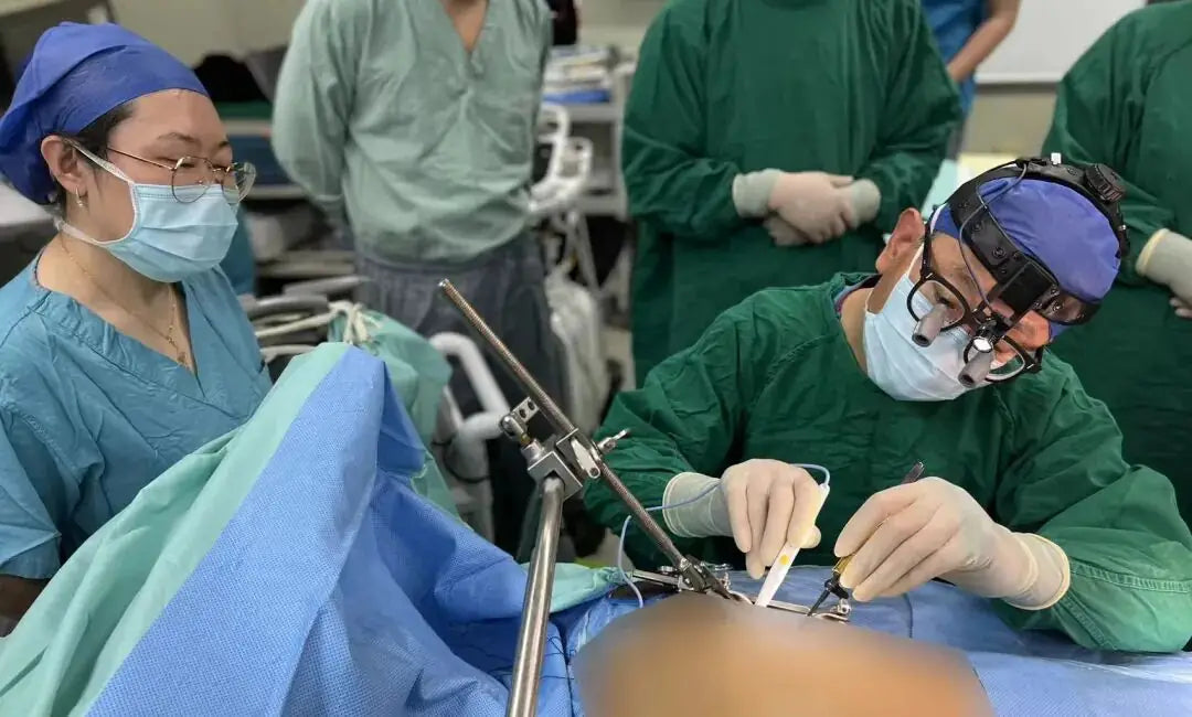 Minimally Invasive One-Stop Solution: CABG + LVAD Implantation at Peking University Third Hospital